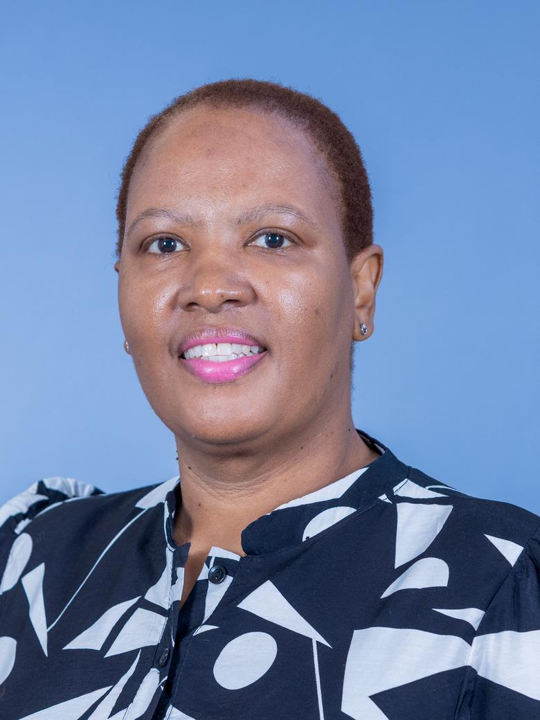 Mrs R Mtsweni